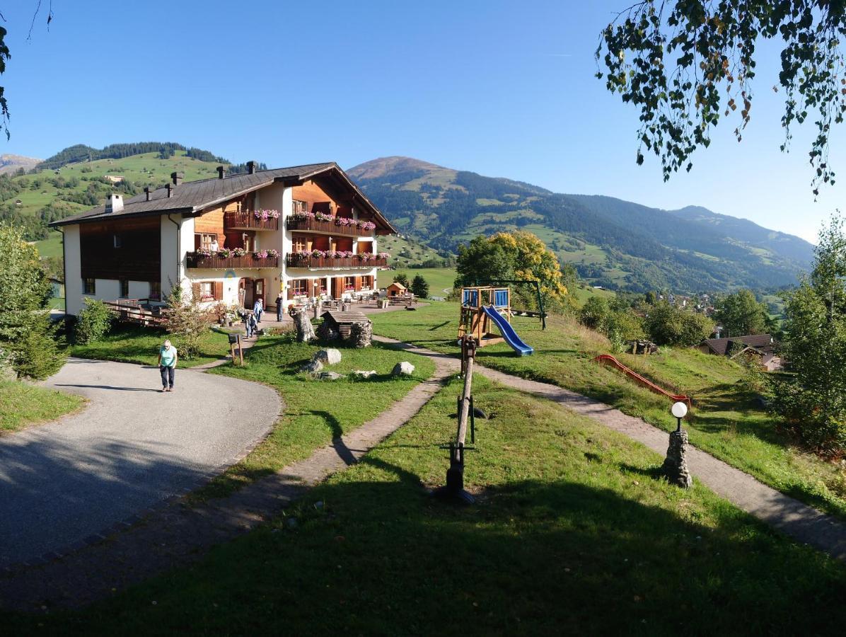 Familien Und Wanderhotel Clarezia Breíl エクステリア 写真